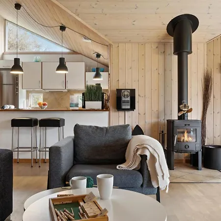 Ferienhaus Lovely In With Kitchen