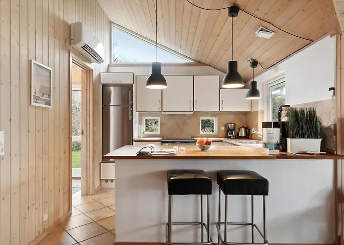 Lovely In With Kitchen *